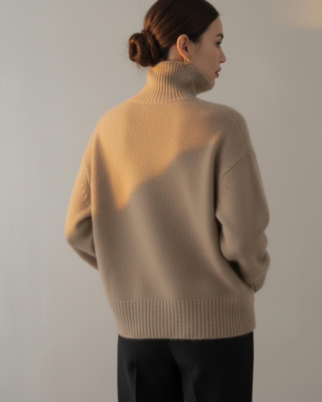 Jess™ | Classic Knitted High Collar
