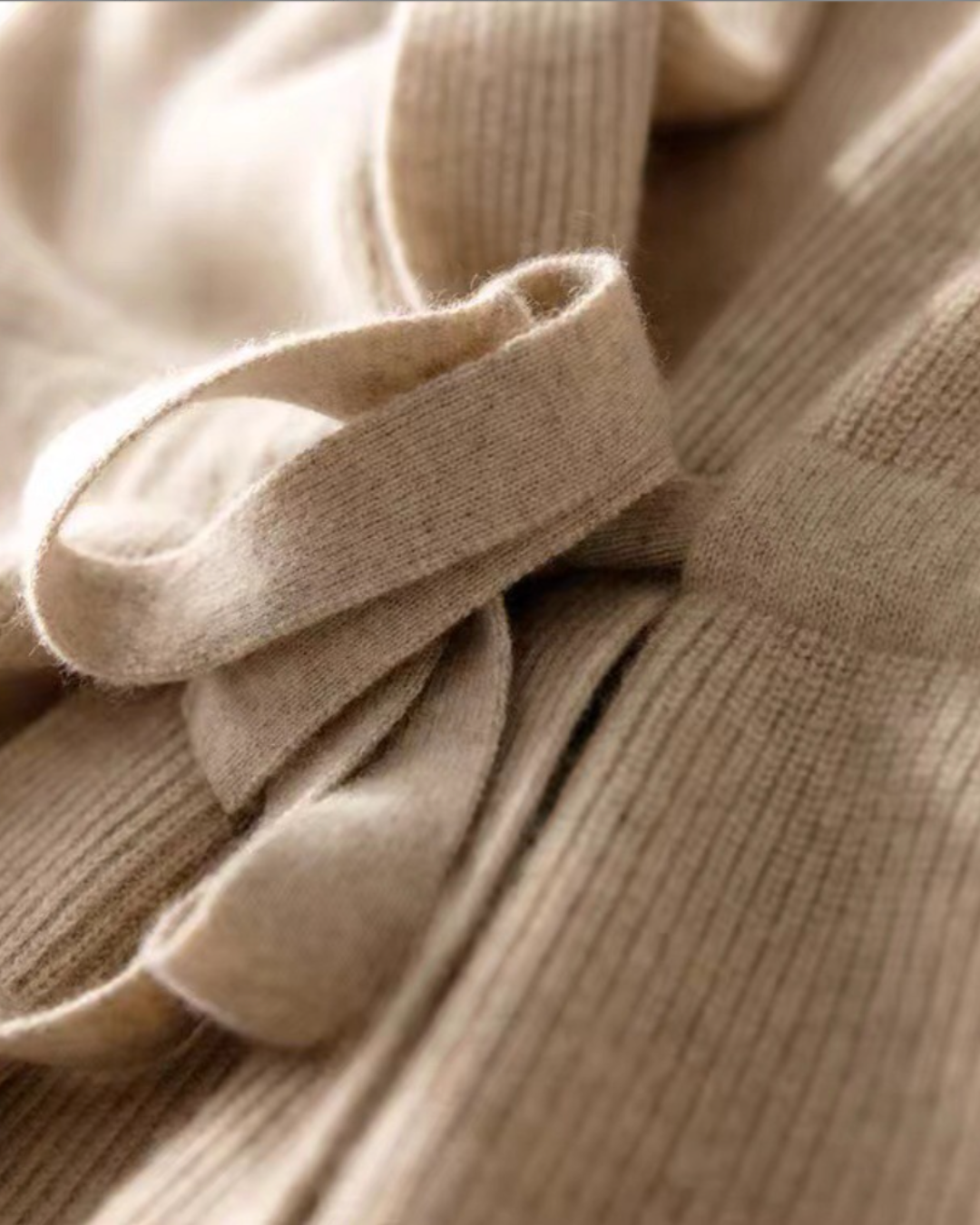 Megan™ | Knitted Cashmere Vest