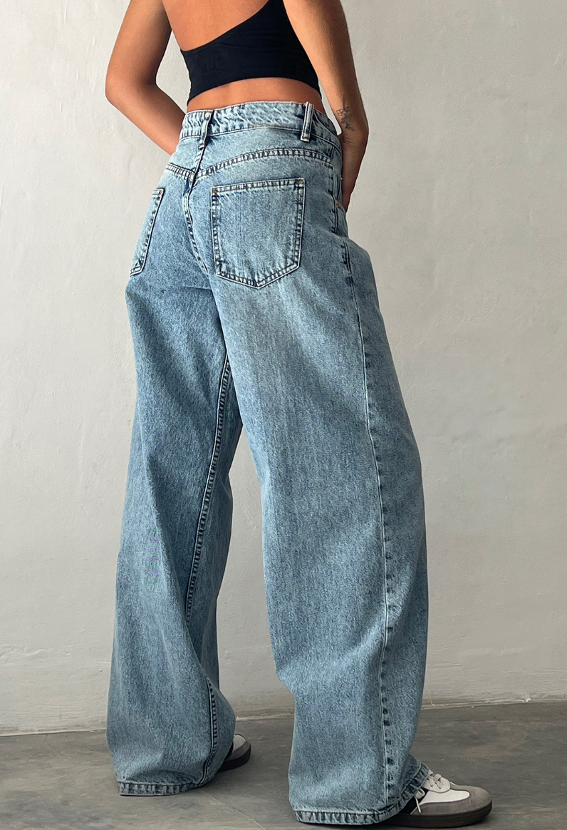 AZURE FLOW DENIM