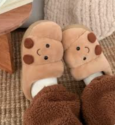<p><strong>Loved By Over 5,000+ Happy Feet</strong></p>