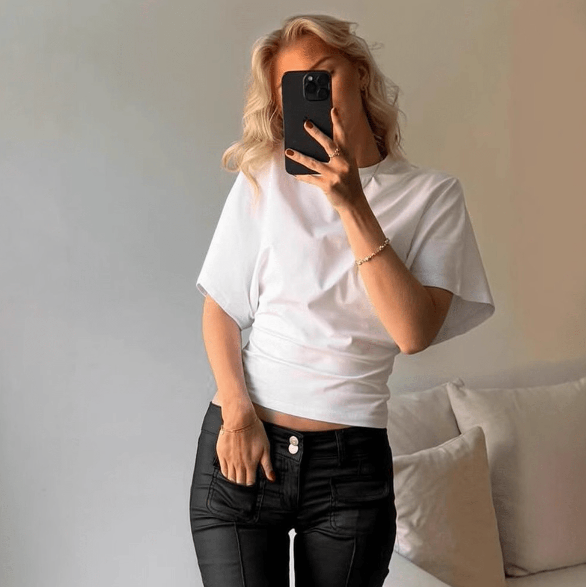 SUNDRA FLOW TEE - SUNDRA