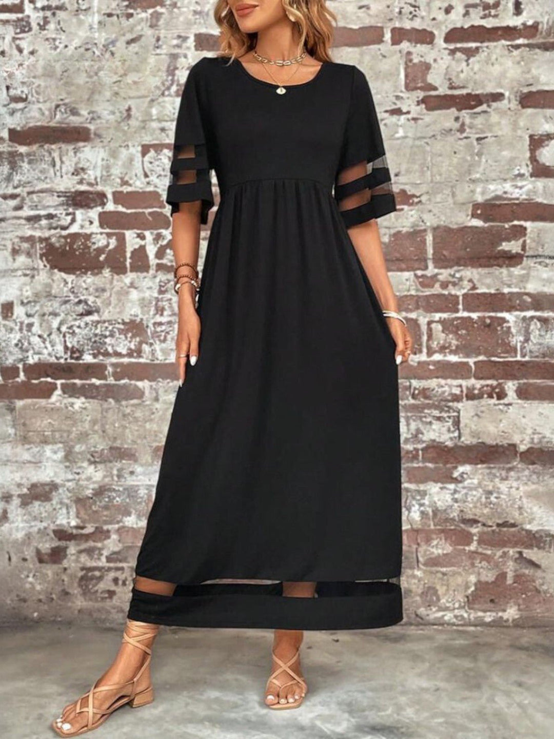 Clara | Chic Tummy Flattering Coverage Dress - SUNDRA