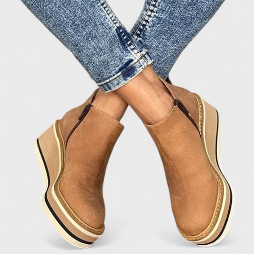 Jacqueline | Elegant Waterproof Shoes - SUNDRA