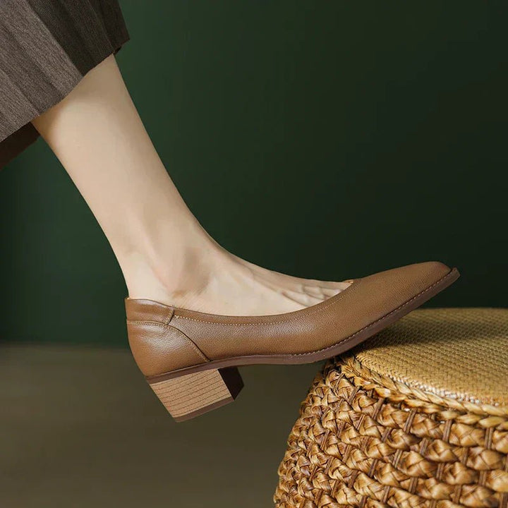 Michela | Graceful Mid - Heeled Shoes - SUNDRA