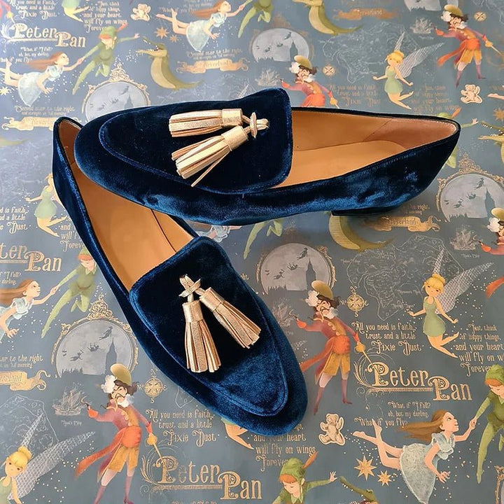 MIDNIGHT ELEGANCE LOAFERS WITH CHAMPAGNE TASSELS - SUNDRA