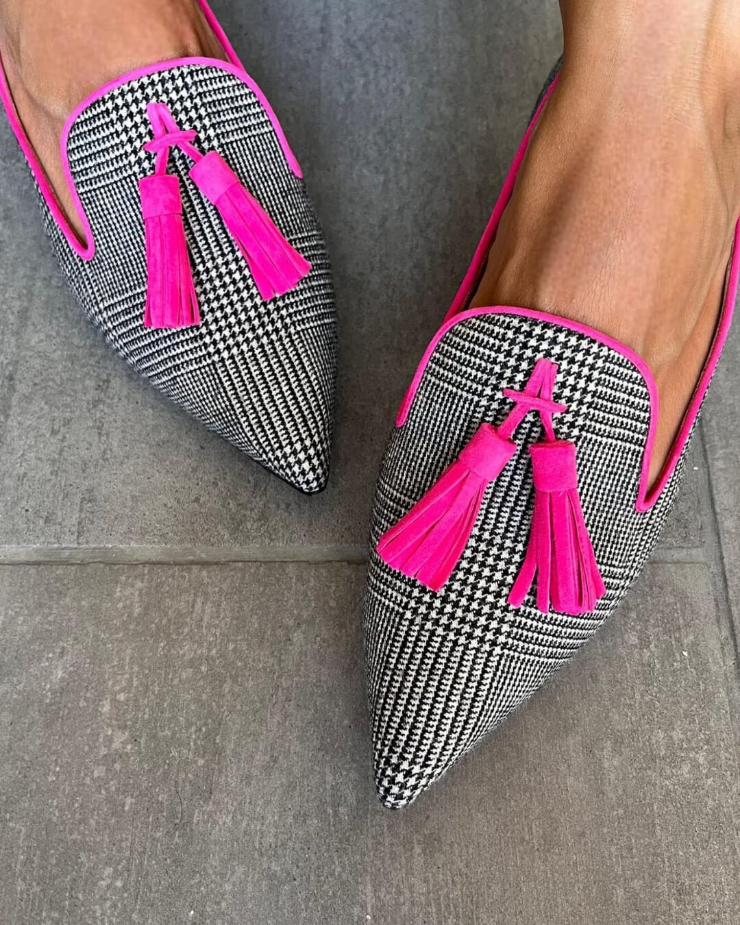 POINTED LOAFER WITH FLUO FRINGES - SUNDRA
